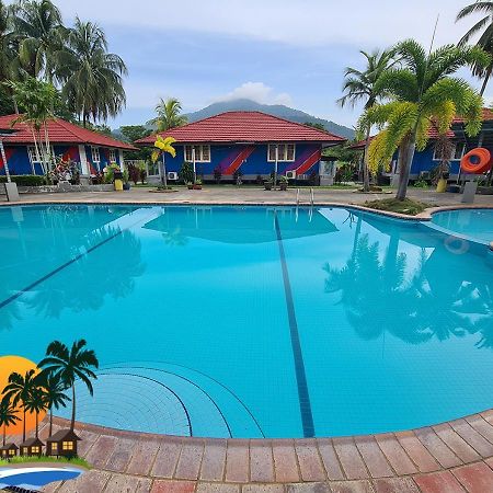Global Ikhwan Resort Kuah Extérieur photo